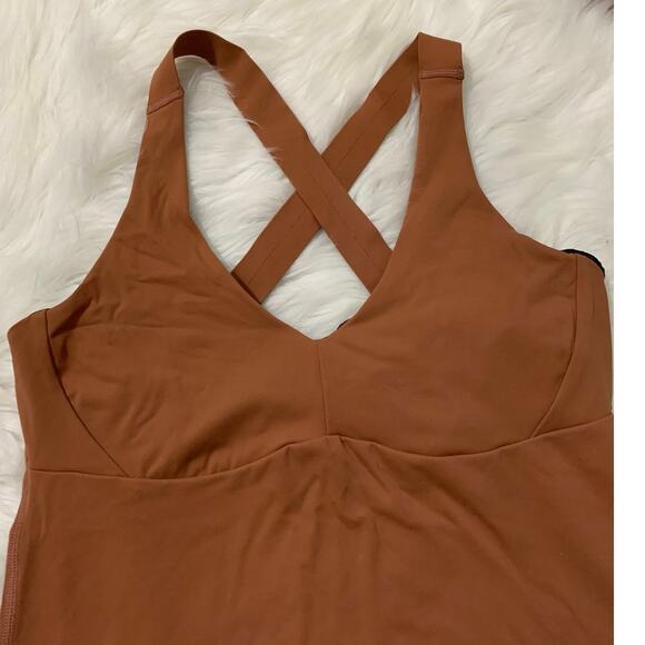 Prana Layna Active Cross Back Shelf Bra Removable Padded Tank Small - Picture 3 of 9